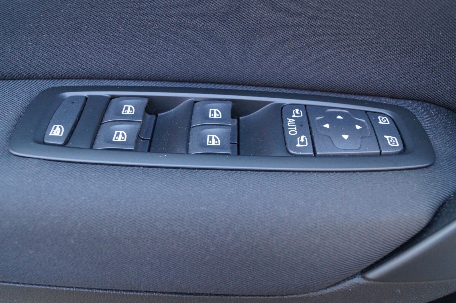 Renault Megane IV Grandtour Business Edition - Samsaru's Car Outlet