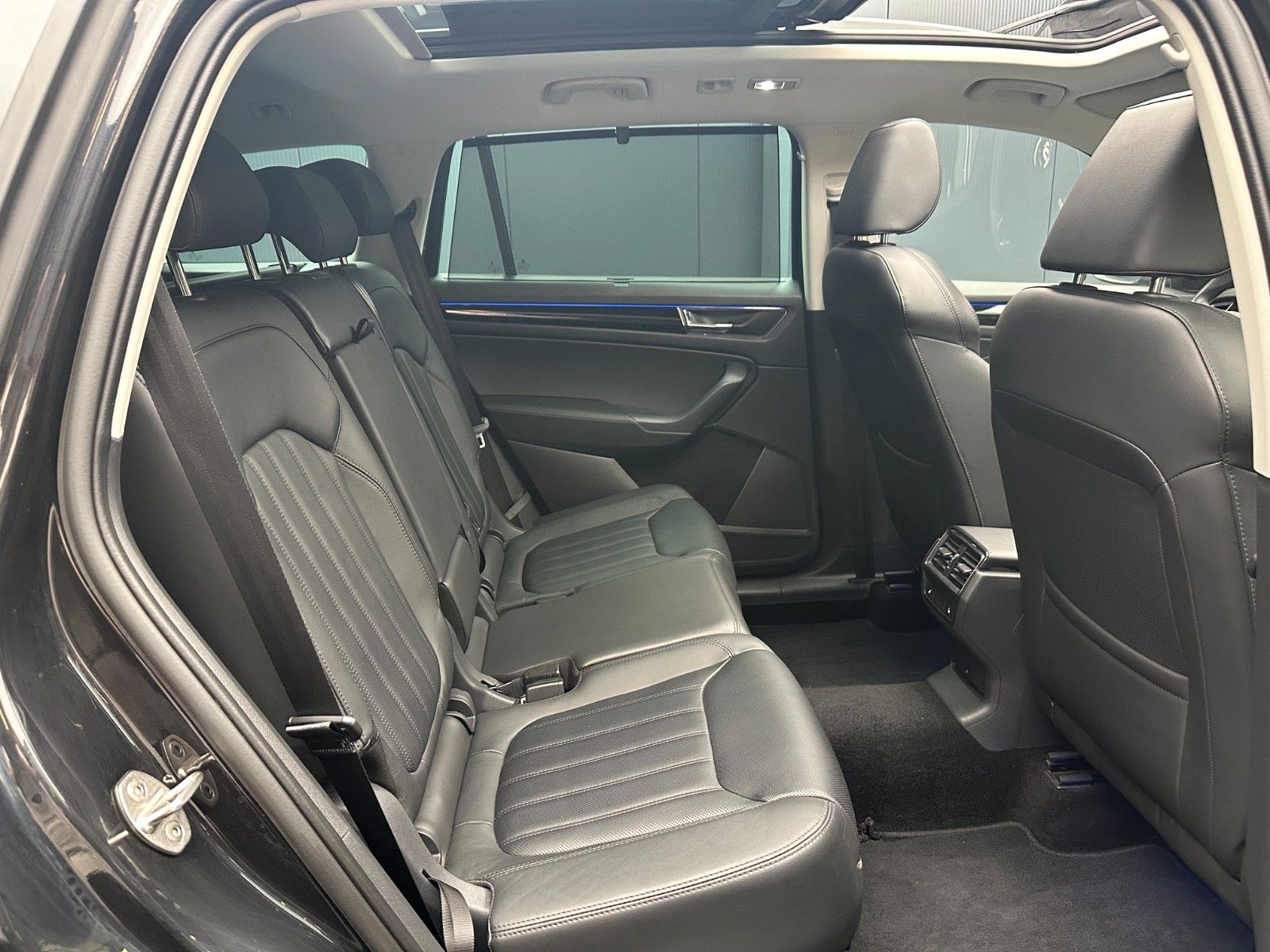Skoda Kodiaq L&K 4x4 *20Zoll*PANORAMA*360*Standhzg*DCC