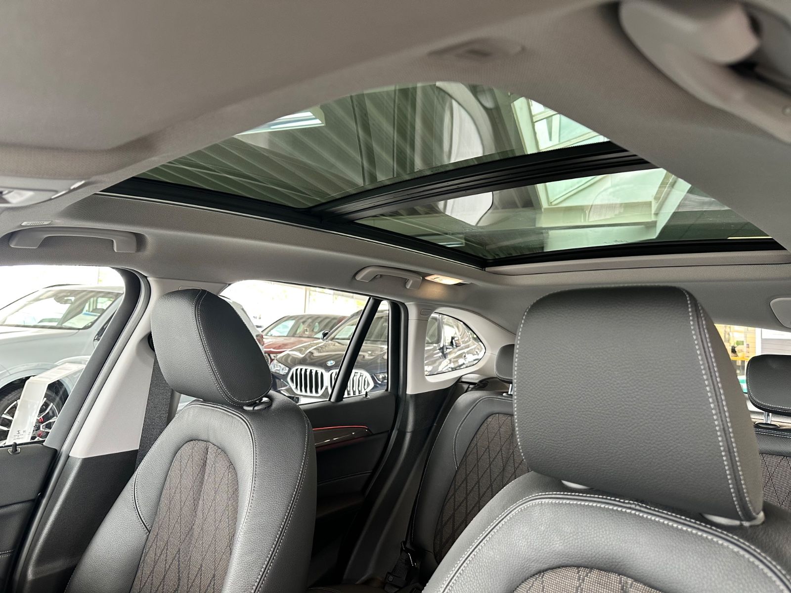 BMW X1 xDrive 25e xLine PLUS - Samsaru's Car Outlet