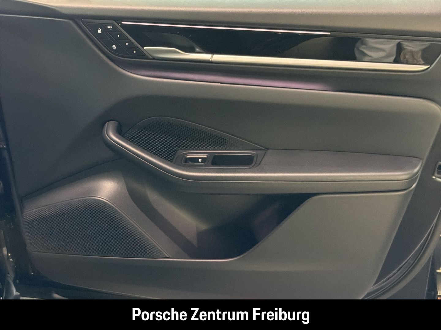 Porsche Macan 4 LED-Matrix lLuftfederung PASM 21-Zoll