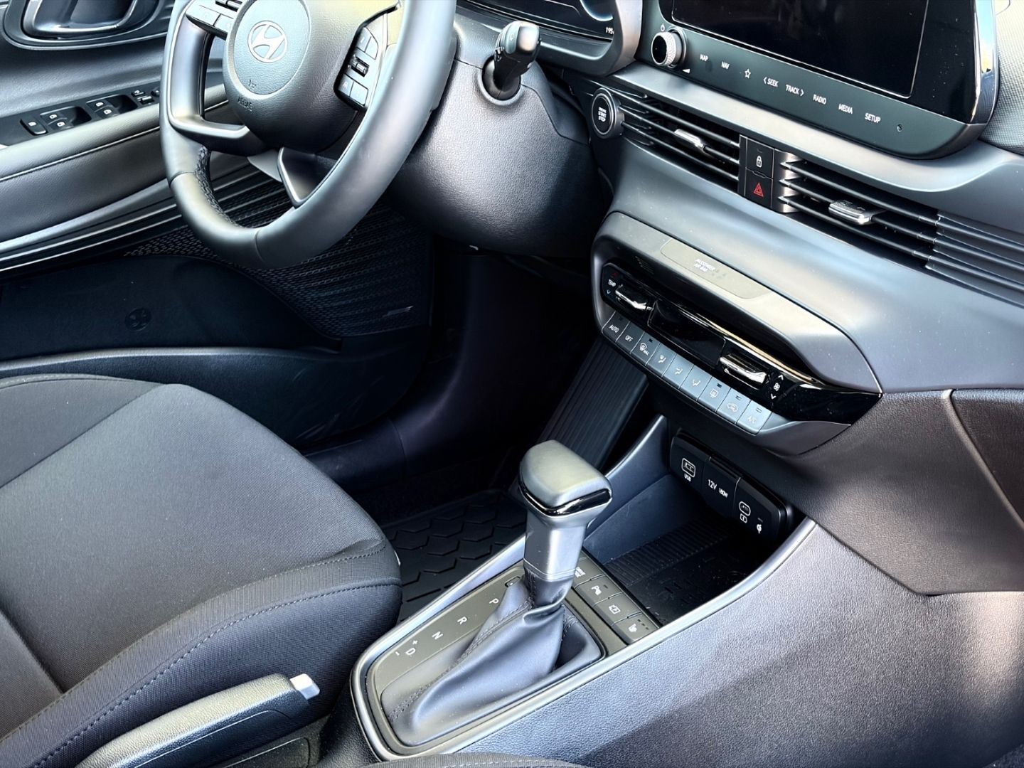 Hyundai i20 1.0 T-GDI Prime Automatik Navi Bose LED