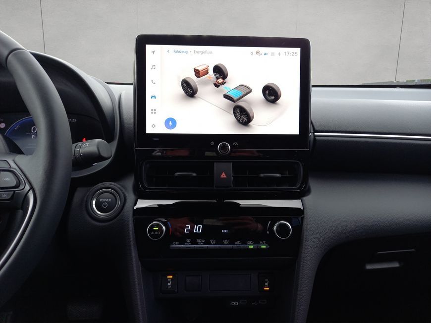 Toyota Yaris Cross Teamplayer Safety-Paket Winter-Paket