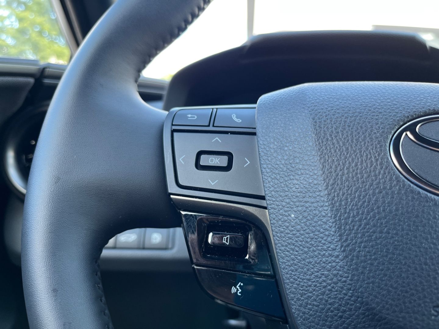 Toyota C-HR 1.8 Hybrid Team D *LED*ACC*Kamera*Navi*SHZ*