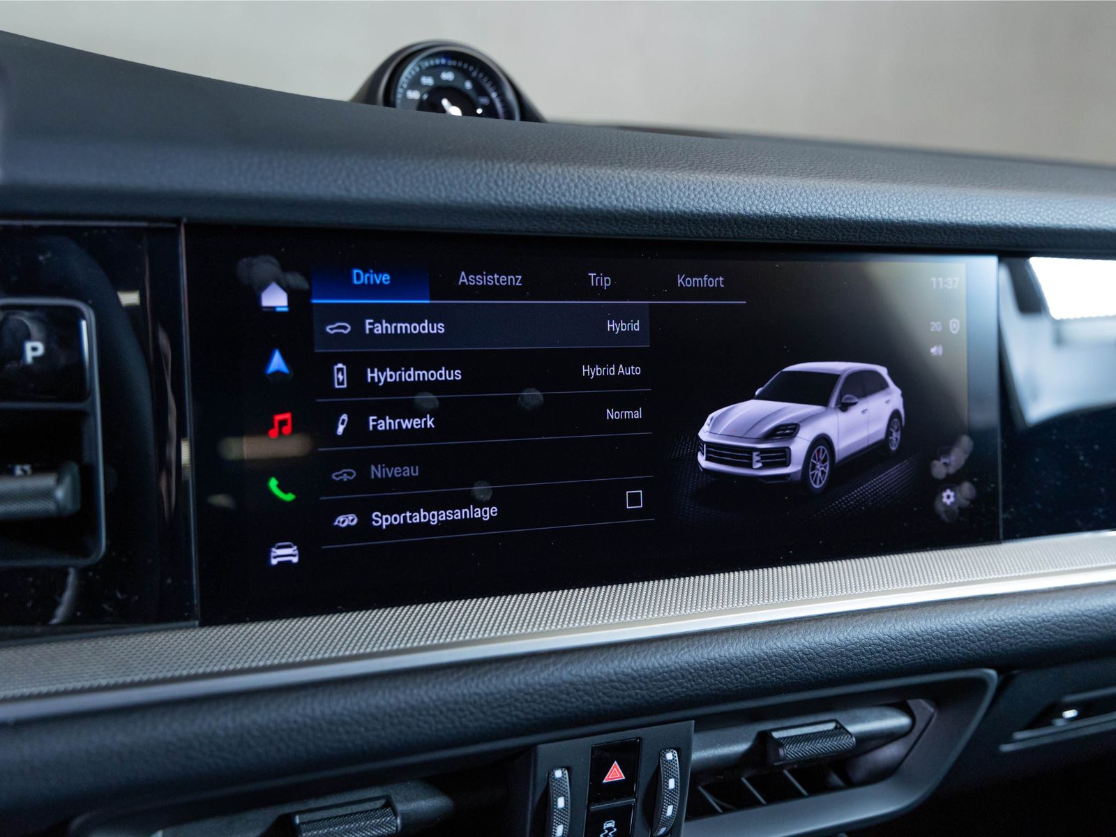 Porsche Cayenne E-Hybrid Panoramadach Luftfederung