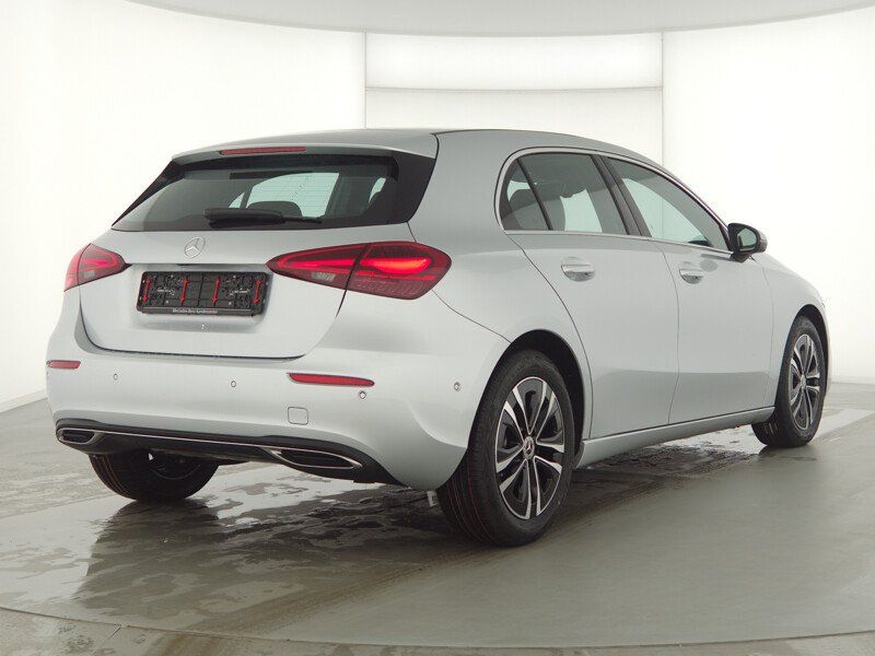 Mercedes-Benz A 180 Progressive - Samsaru's Car Outlet