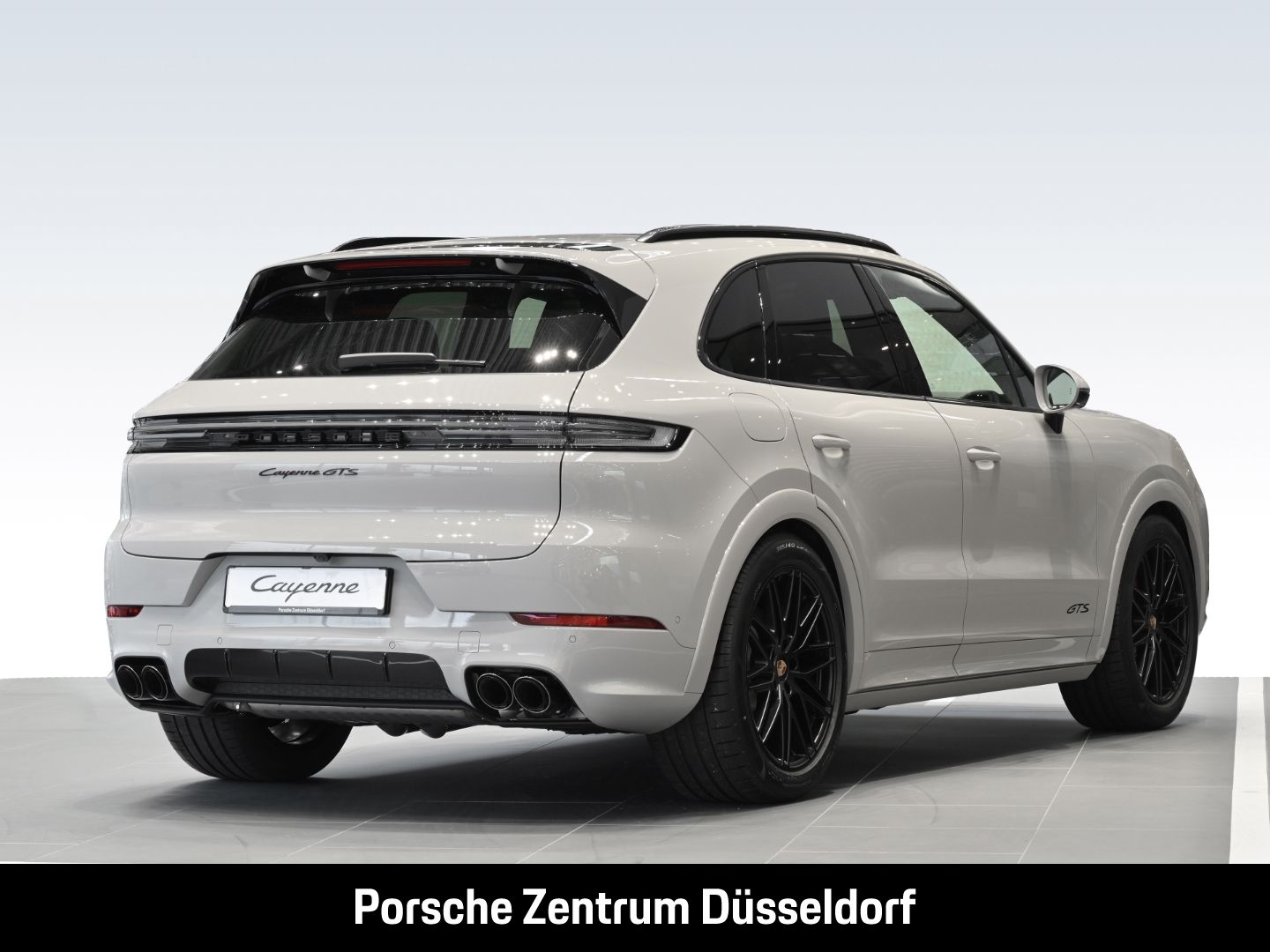 Porsche Cayenne GTS BOSE InnoDrive Surround-View Head-Up