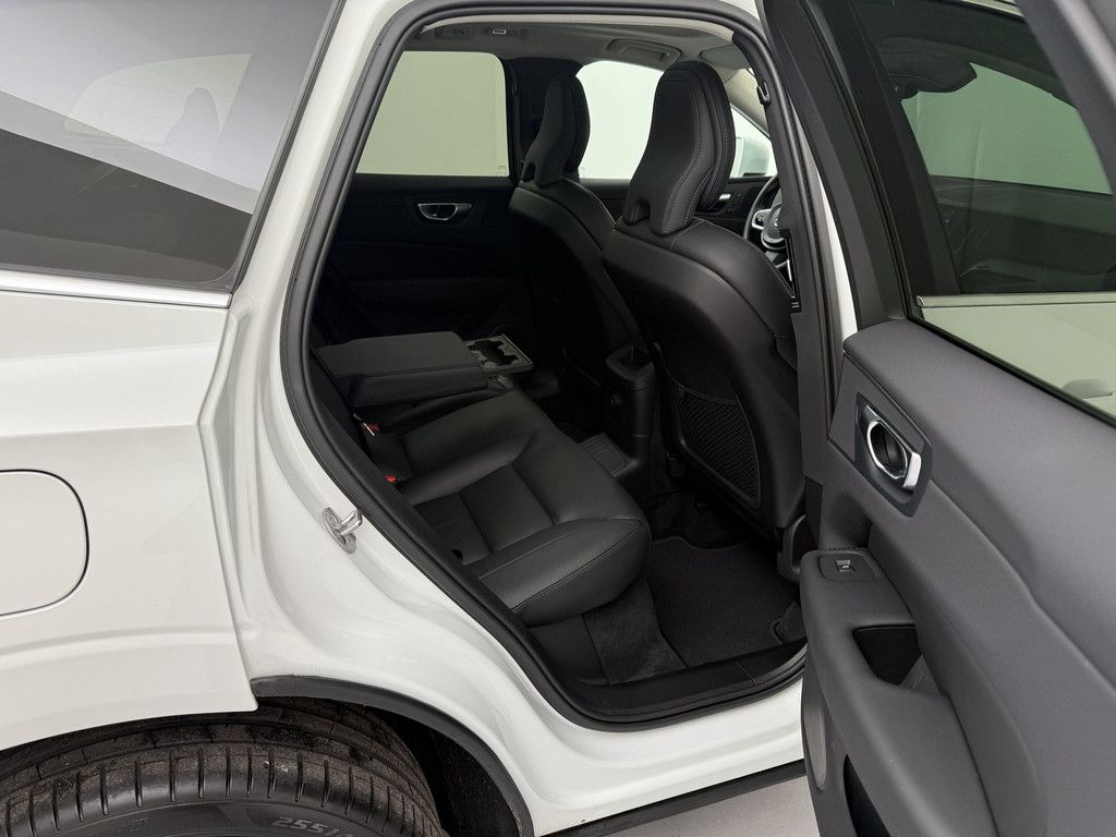 Volvo XC60 T6 Plus Bright Recharge Plug-In Hybrid AWD