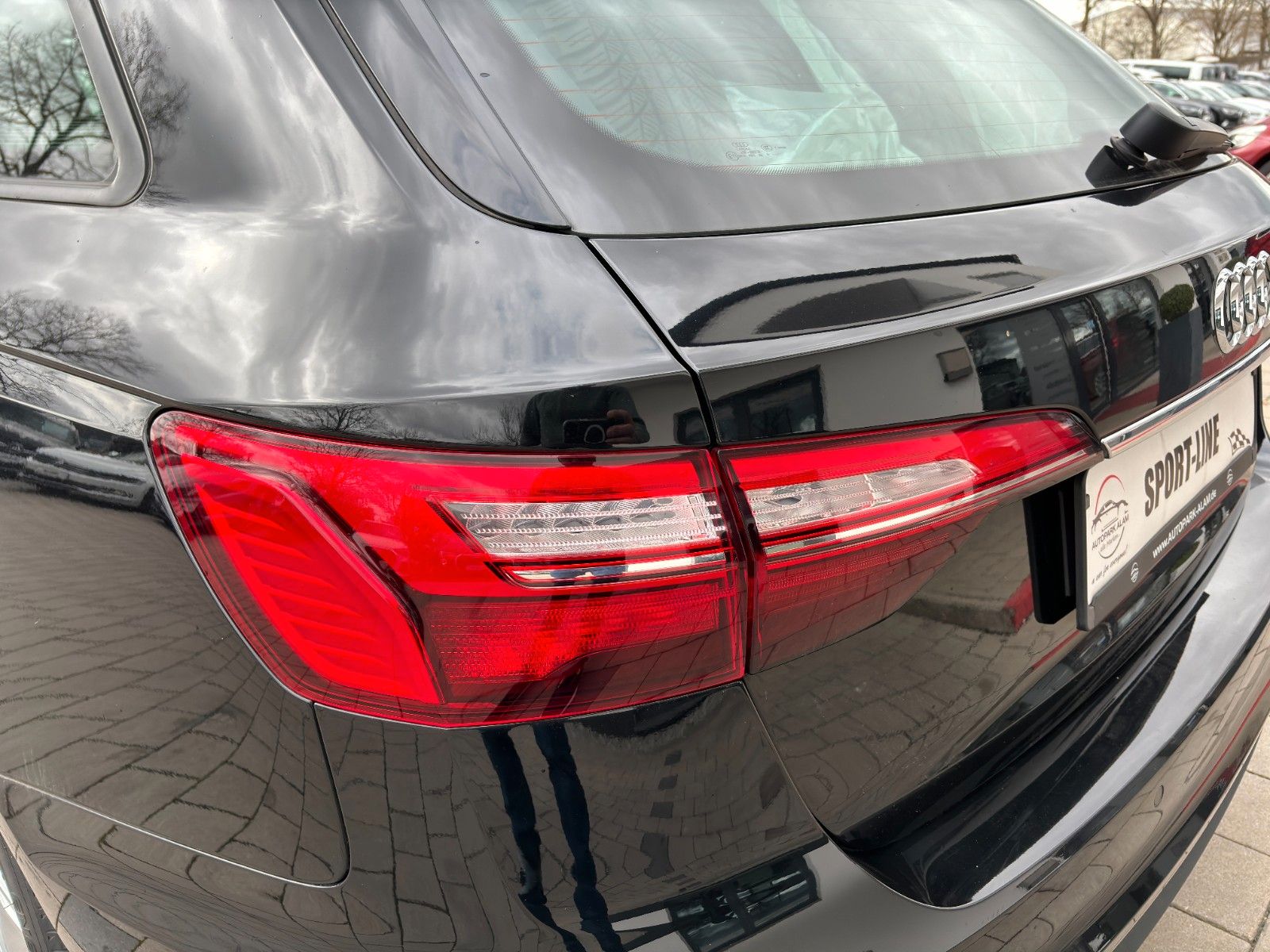 Audi A4 Avant 35 TDI S-Tronic - Samsaru's Car Outlet