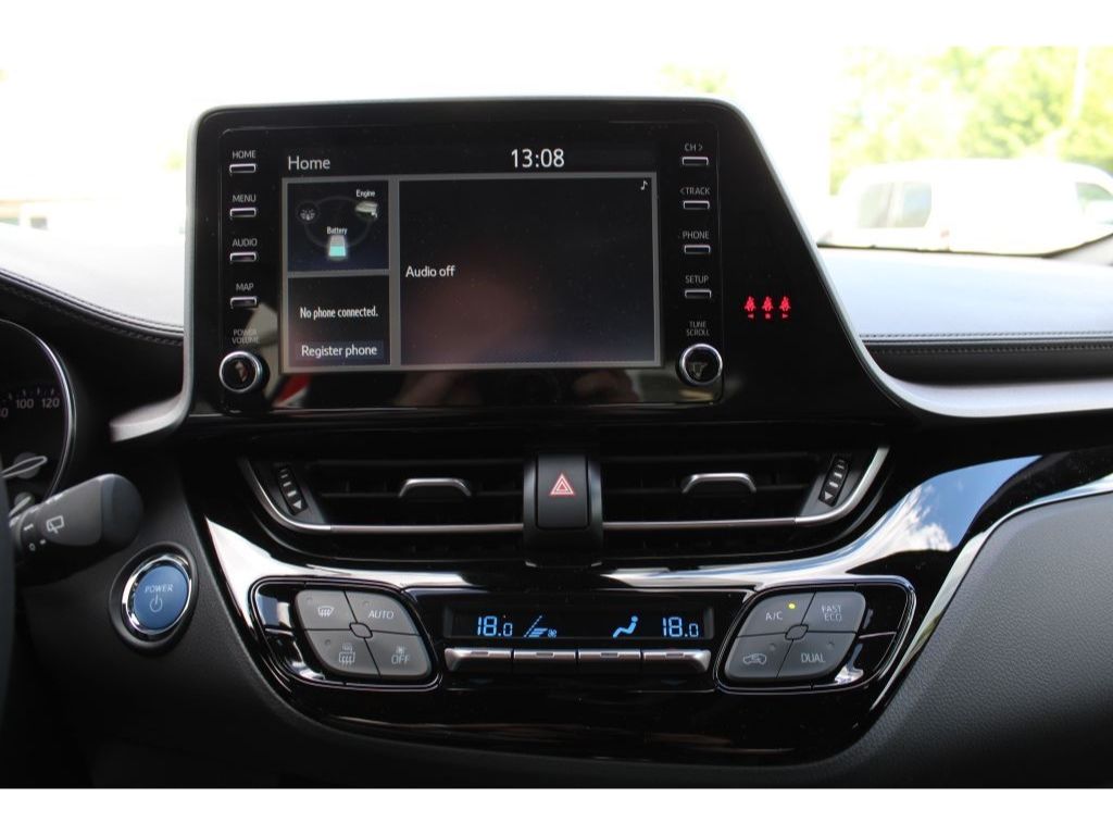 Toyota C-HR Hybrid Flow 1.8 Hybrid - Samsaru's Car Outlet