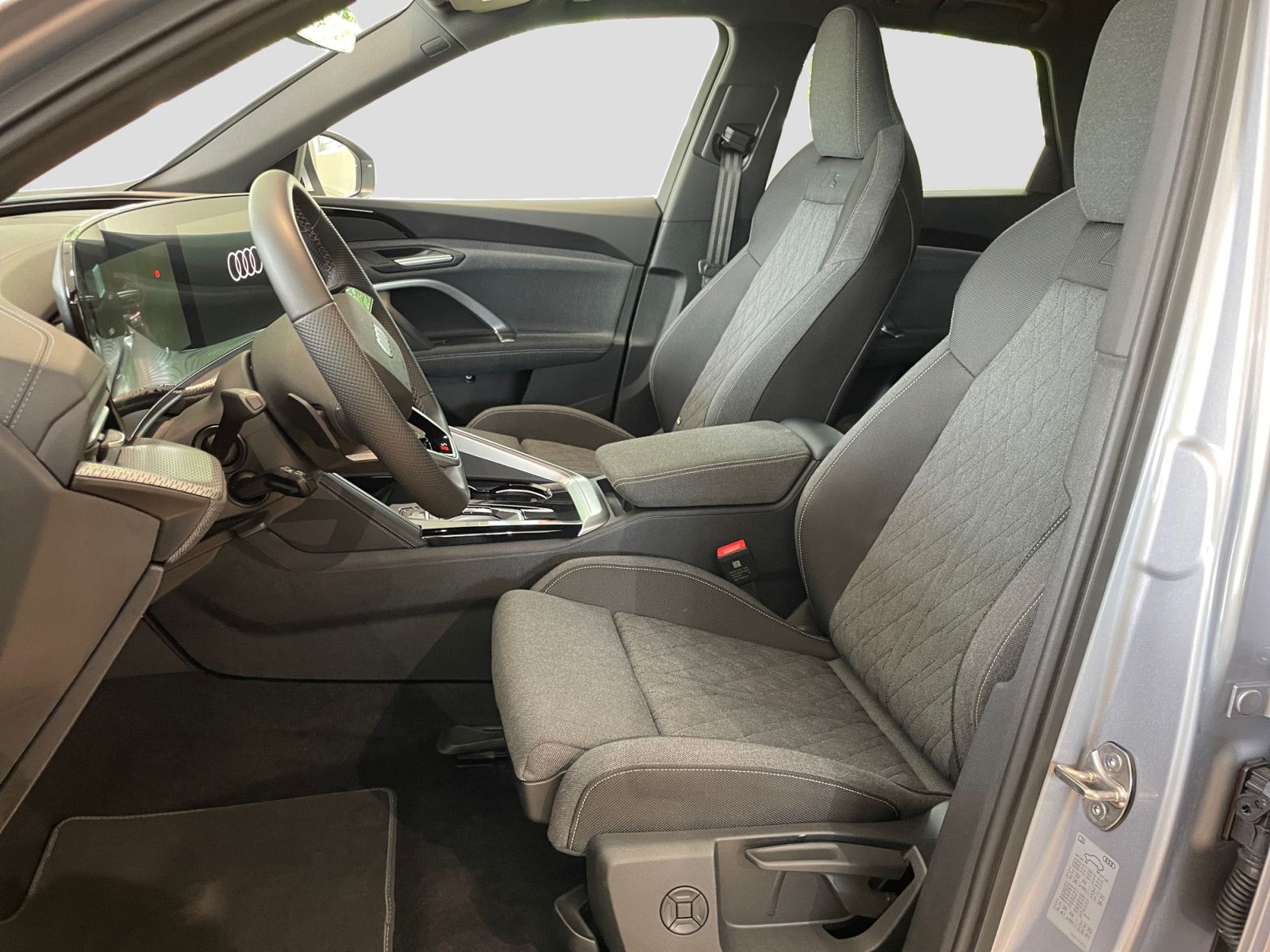 Audi Q5 TFSI S-tronic S-Line int. Matrix AHK 360° APP