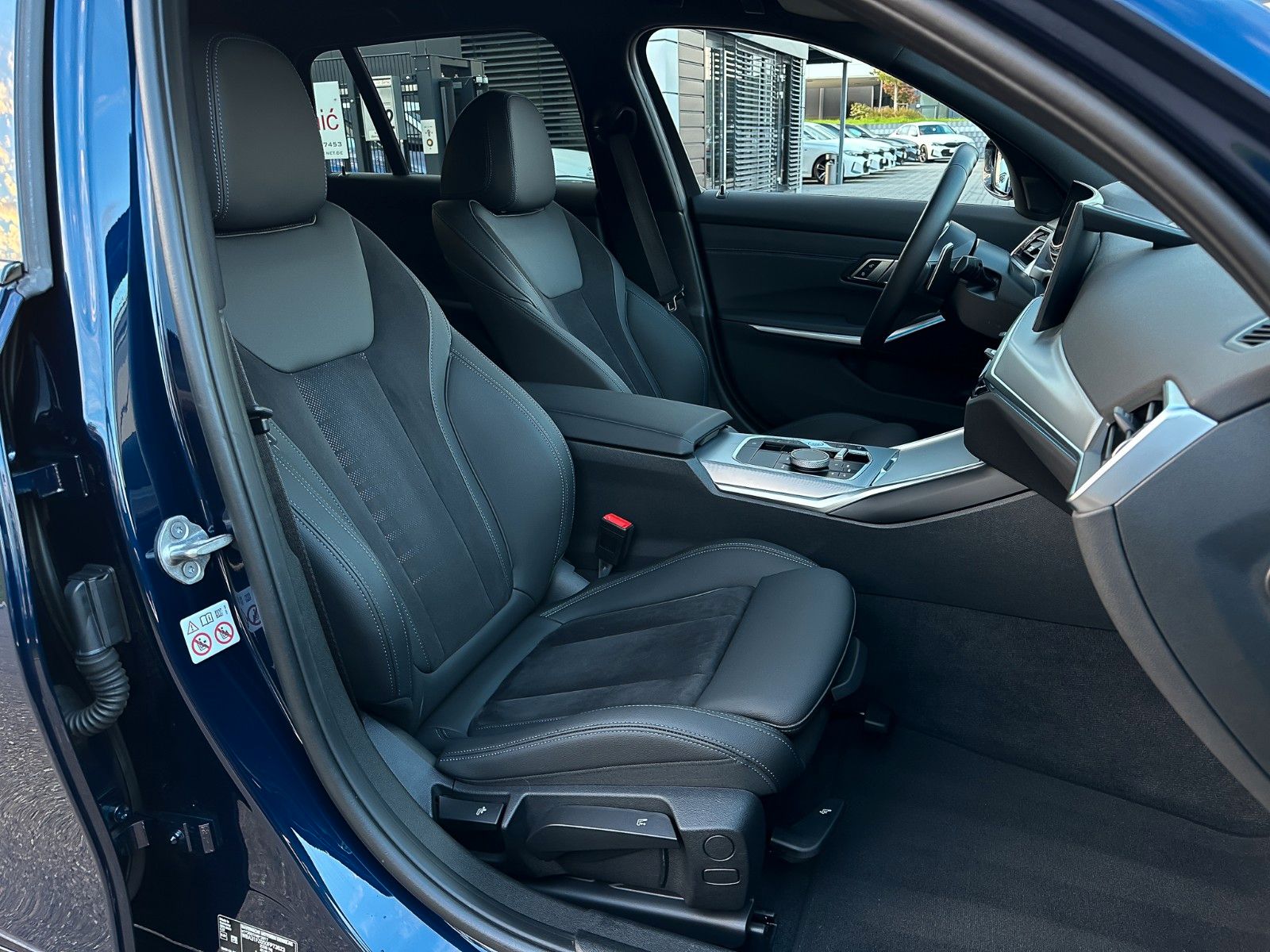 BMW 320d xD M Sport - Samsaru's Car Outlet