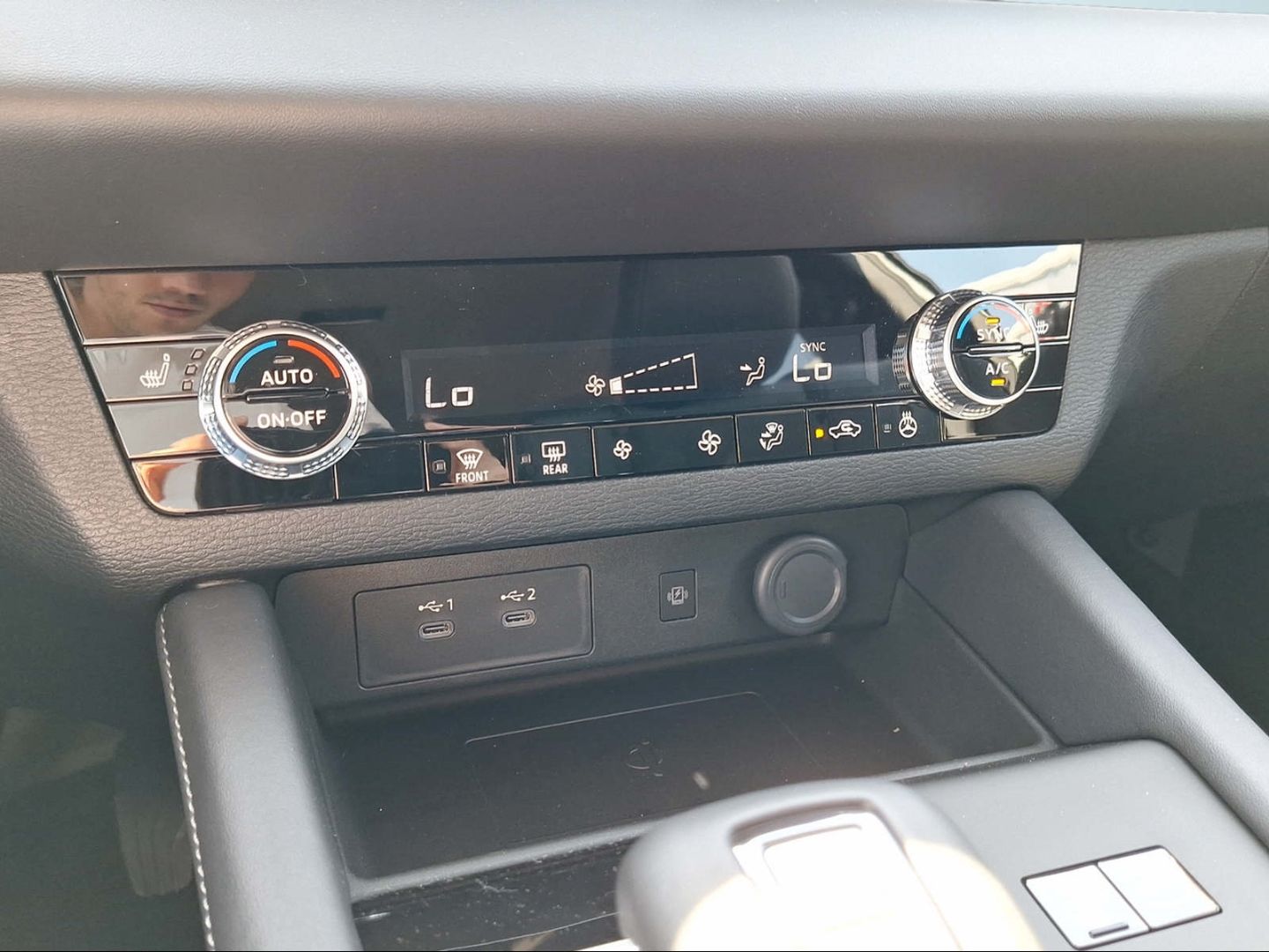 Mitsubishi Plug-in Hybrid Outlander PHEV Intro Edition 2,4l