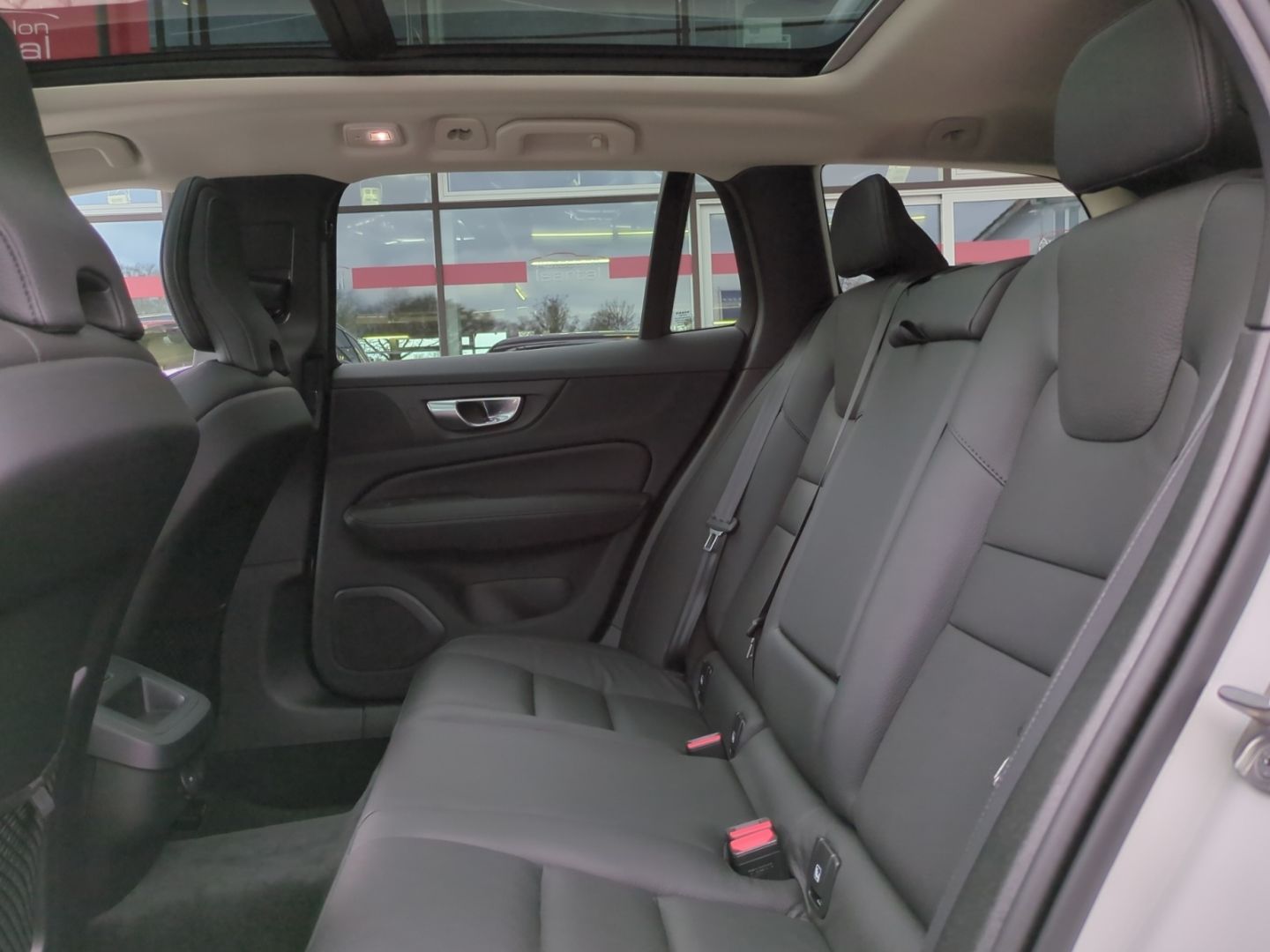 Volvo V60 Cross Country Plus AWD Panodach Leder Standh