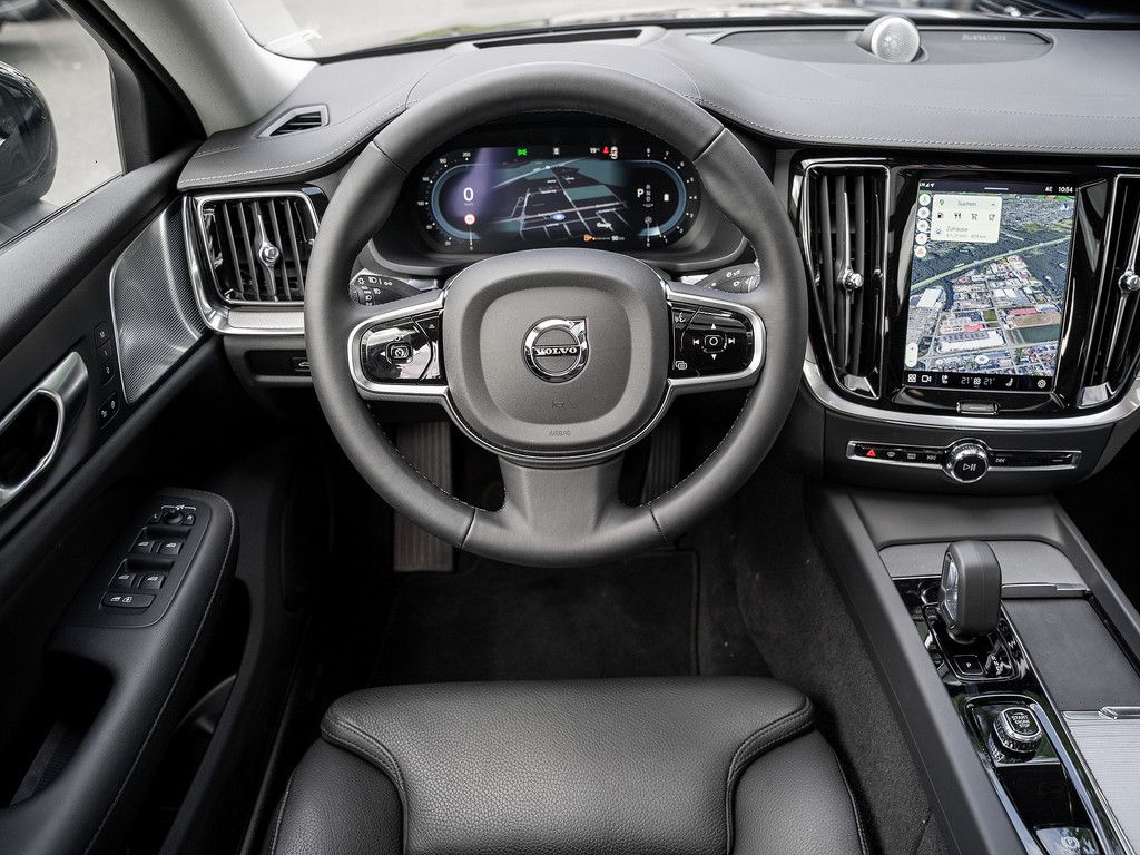 Volvo S60 B5 Ultimate Dark AWD B&W ACC HUD PANO 360°