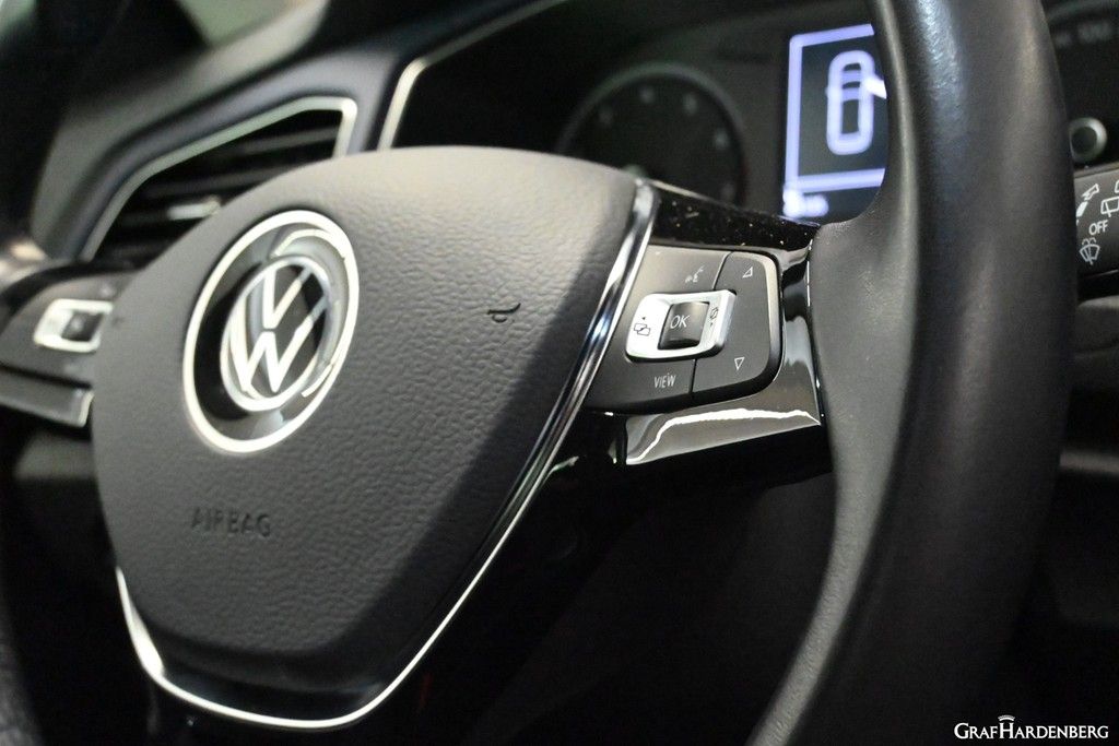 Volkswagen T-Roc 1.5 TSI Automatik United - Samsaru's Car Outlet