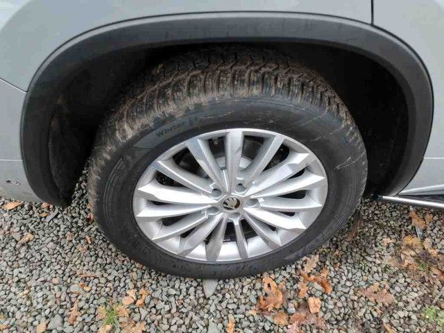Skoda Kodiaq 2.0 TDI DSG Sportline 4x4 AHK Pano PDC RF
