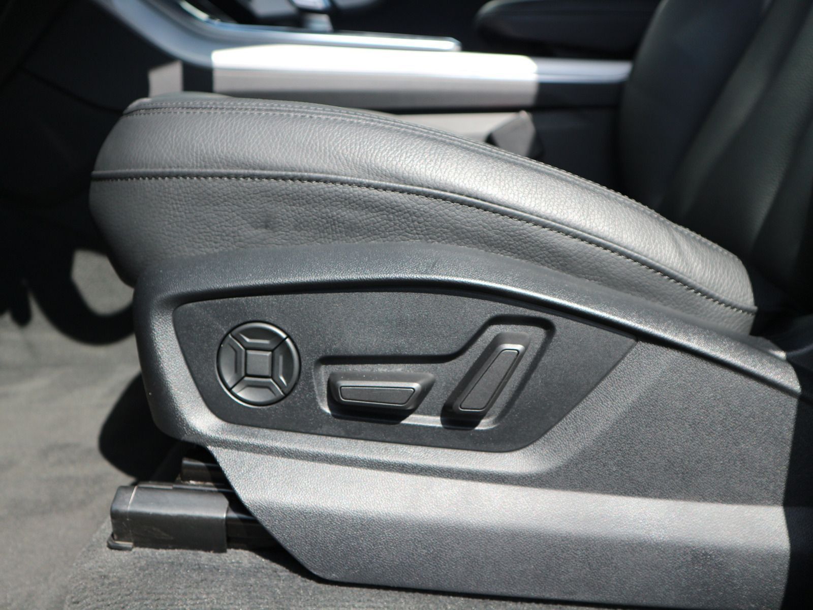 Audi Q7 55 TFSI quattro S line ACC*CARPLAY*HUD*SHZ