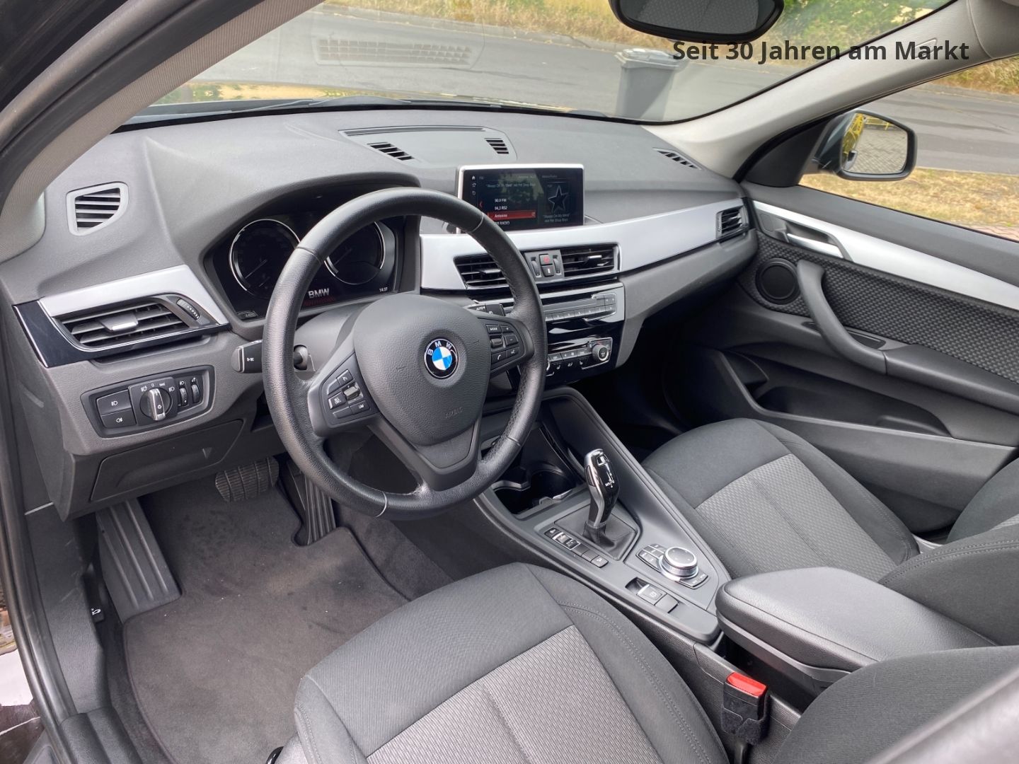 BMW X1 xDrive 20 d Advantage - Samsaru's Car Outlet