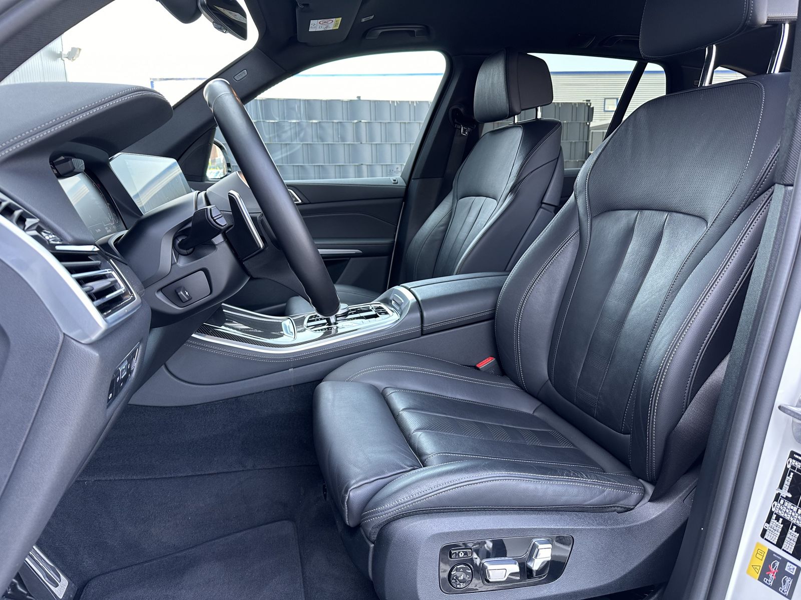 BMW X5 xDrive45e M-Sport NAV+LASER+AHK+ACC+360°+22ZO