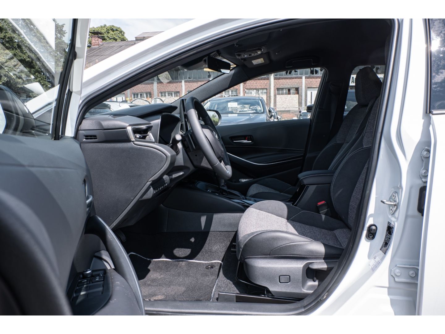 Toyota Corolla Touring Sports Voll-Hybrid Teamplayer AT