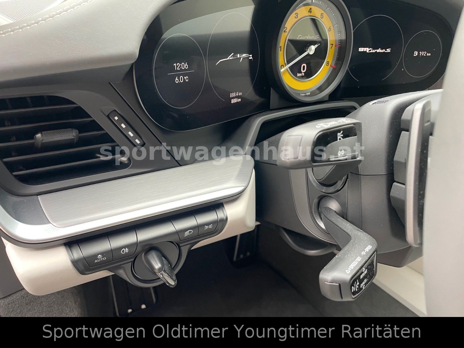 Porsche 911 992 Turbo S - Samsaru's Car Outlet