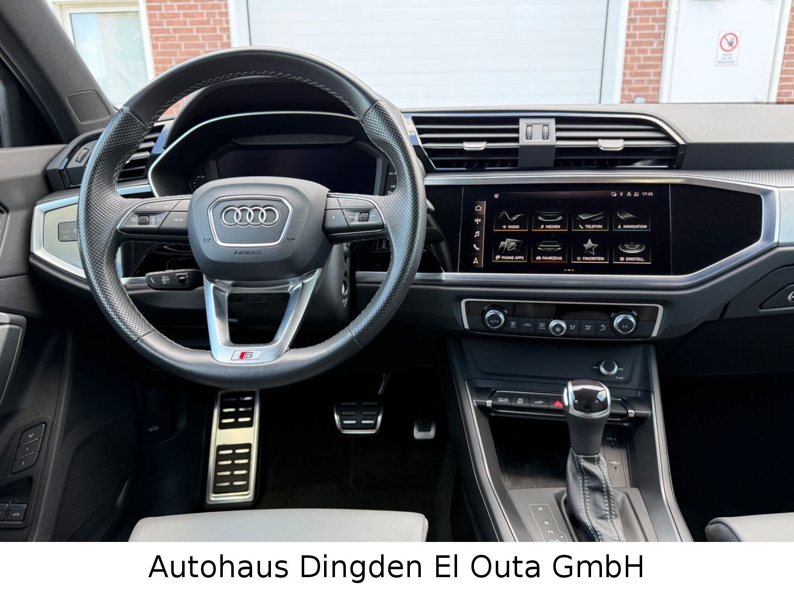 Audi Q3 45 TFSI e S Line