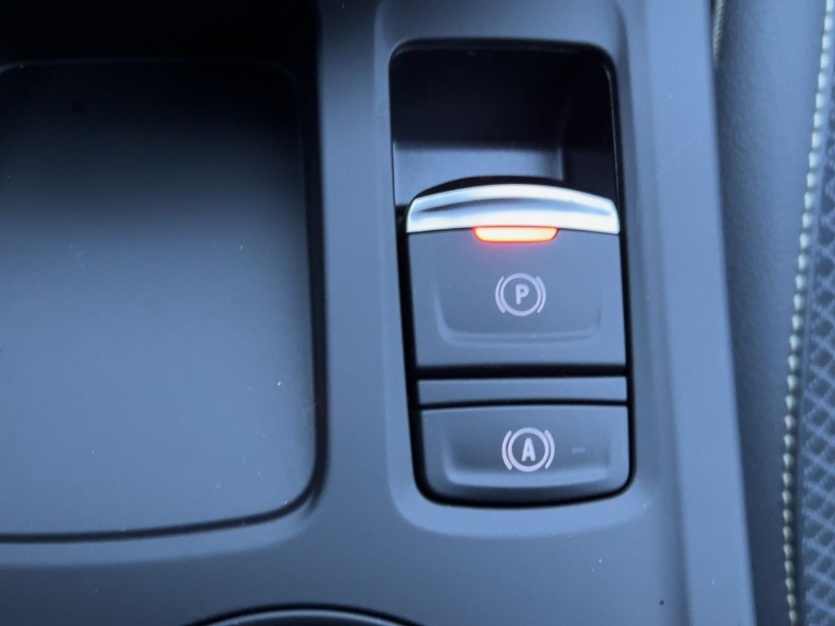 Renault Arkana TECHNO E-Tech Full Hybrid - Samsaru's Car Outlet