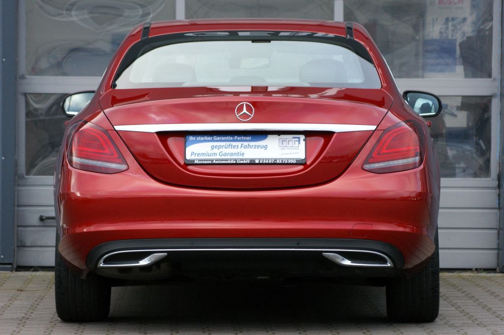 Mercedes-Benz C 200 d Avantgarde - Samsaru's Car Outlet