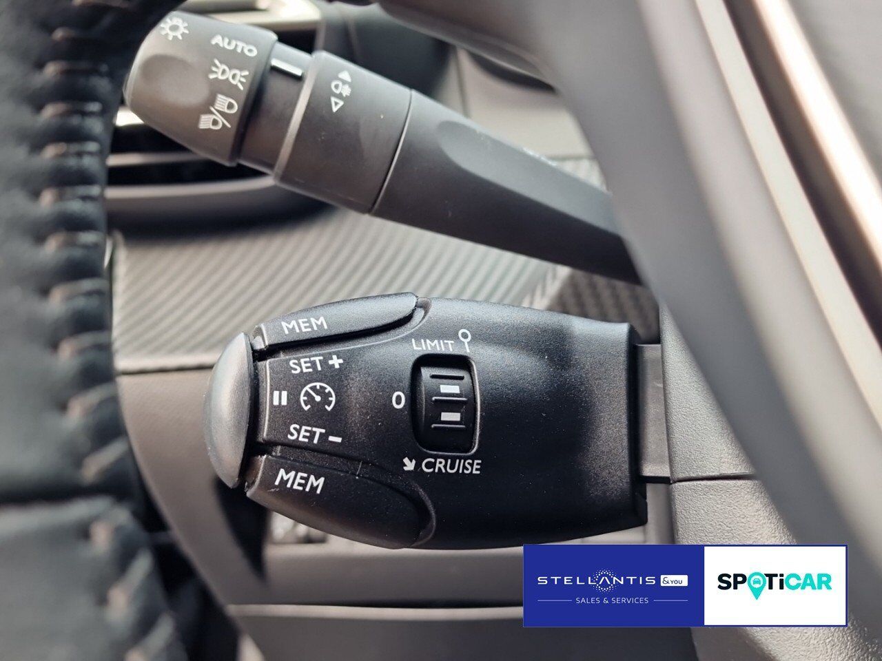 Peugeot 208 Elektro Active Pack 136 - Samsaru's Car Outlet