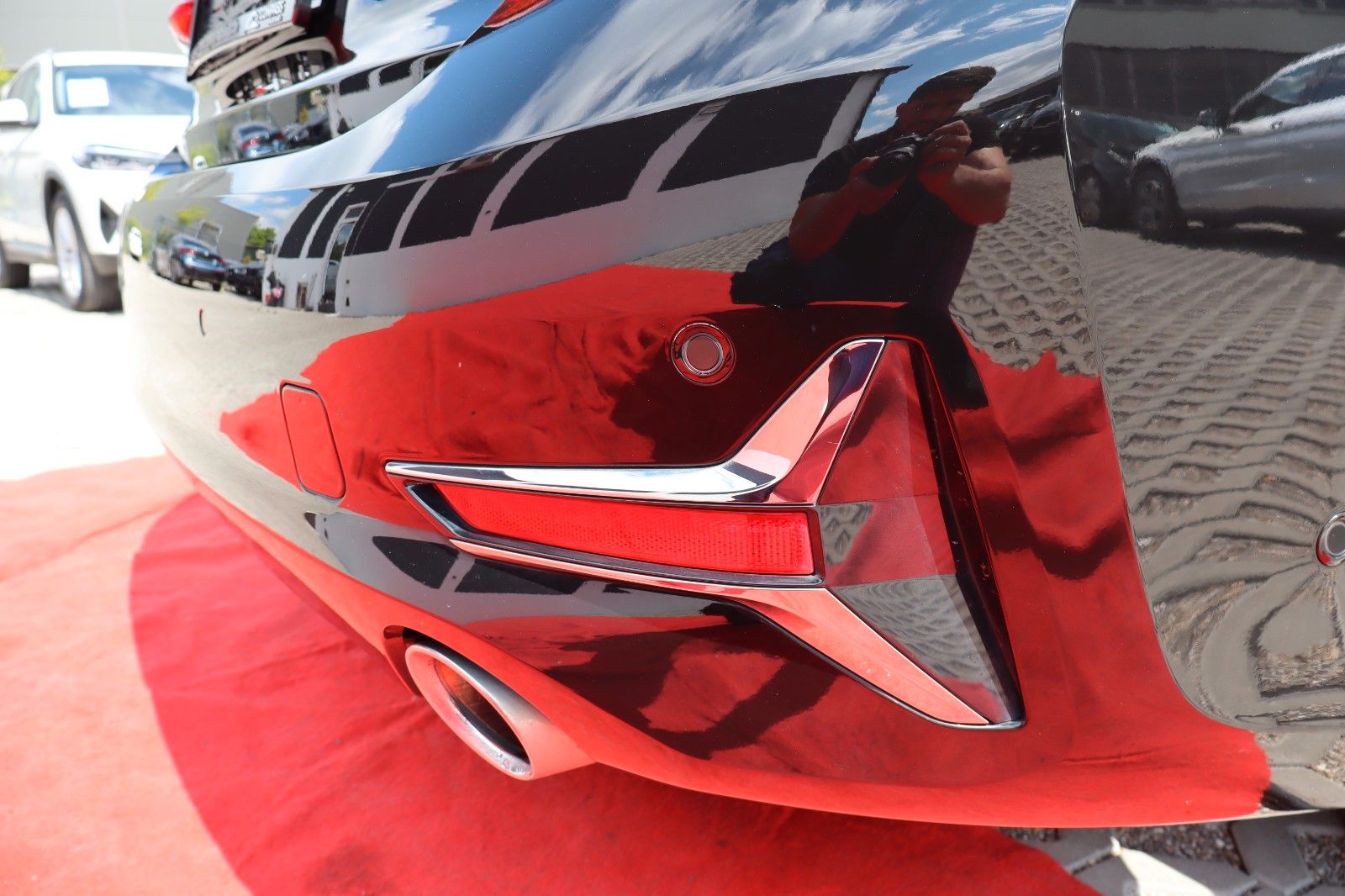BMW 320 d Luxury Line - Samsaru's Car Outlet