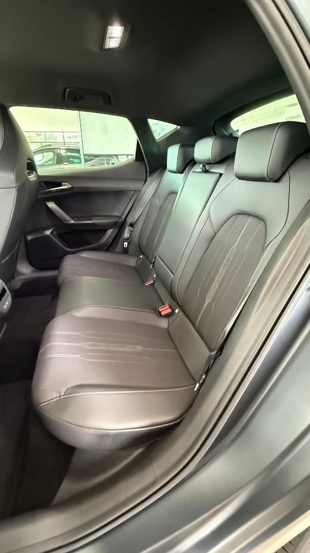 Cupra Leon VZ 2.0 TSI - Samsaru's Car Outlet