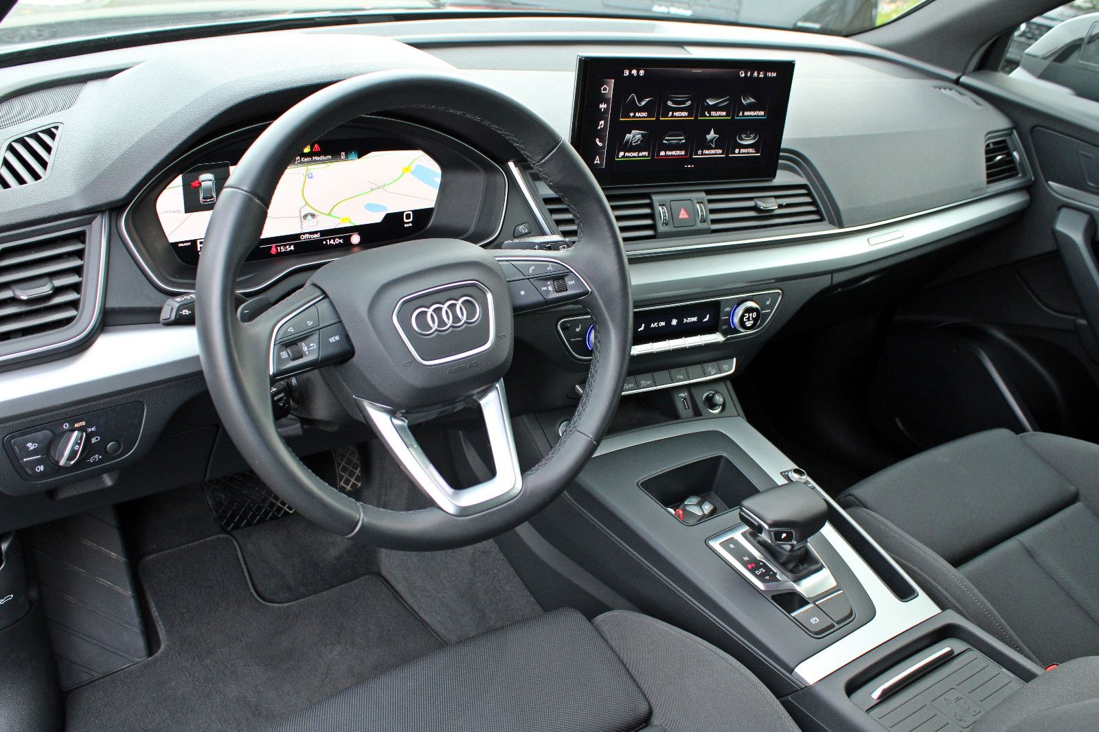 Audi Q5 40TDI qu S LINE MATRIX TOUR AHK KAMERA VC+