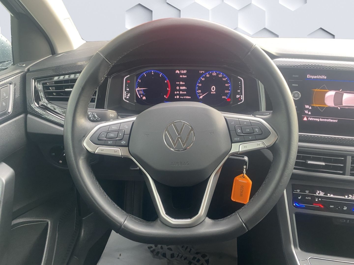Volkswagen Taigo Life 1.0TSi - Samsaru's Car Outlet