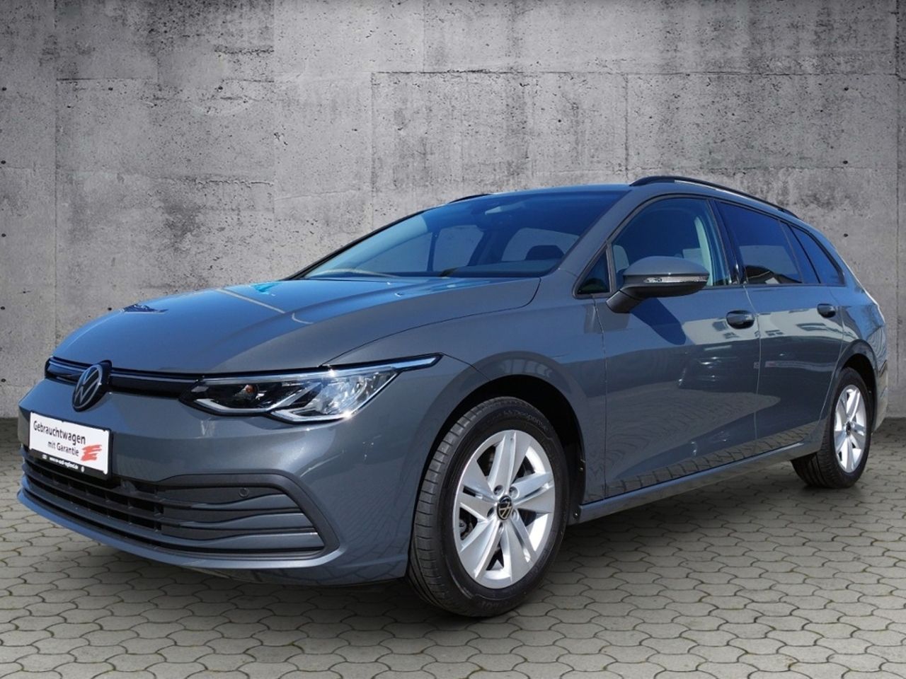 Volkswagen Golf VIII Variant Life 2.0 TDI DSG - Samsaru's Car Outlet