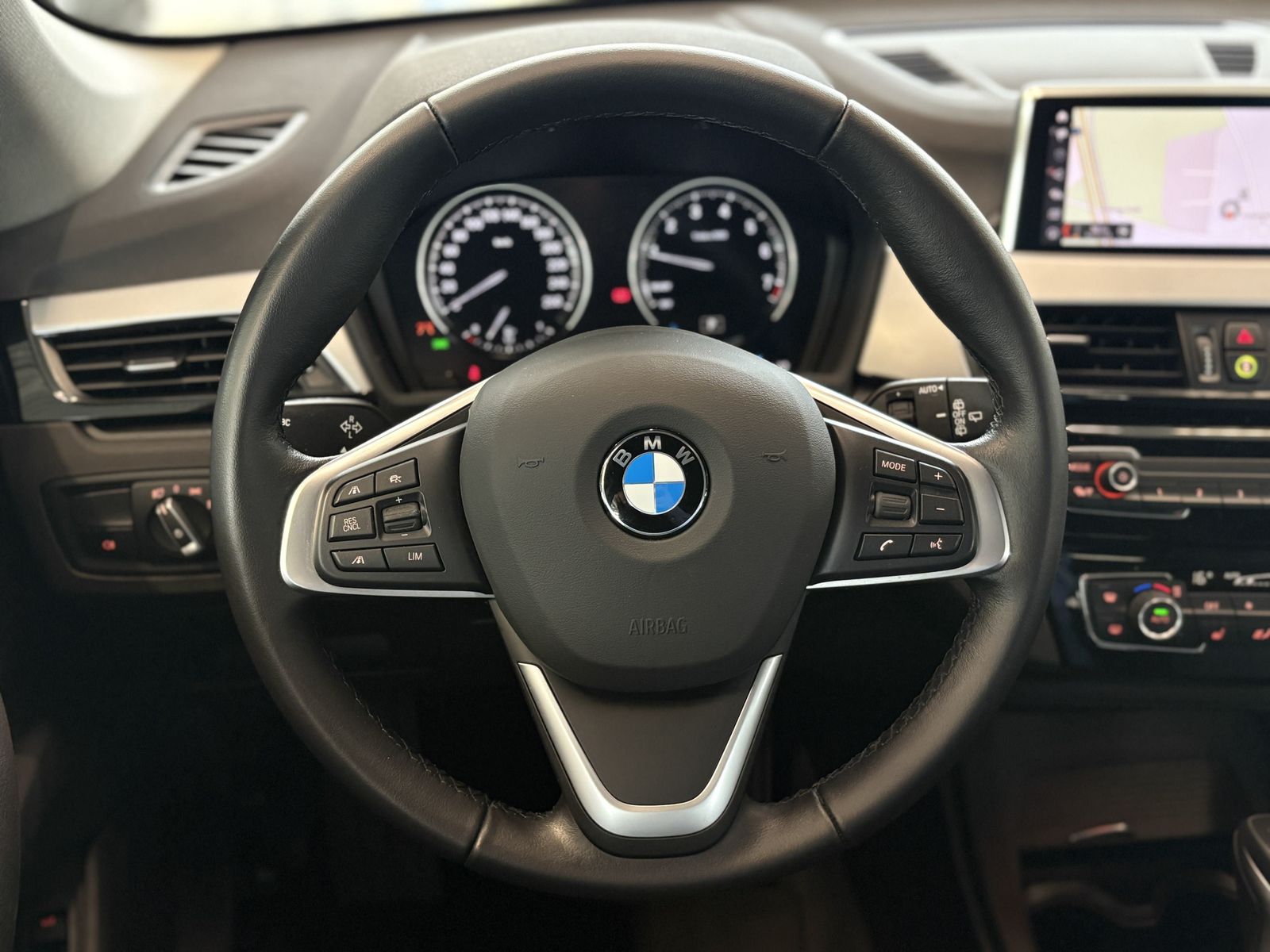 BMW X1 xDrive25e Advantage - Samsaru's Car Outlet