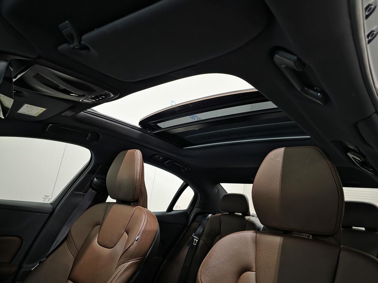 Volvo S60 T6 Twin Engine Hybrid - Pano - Topstaat!