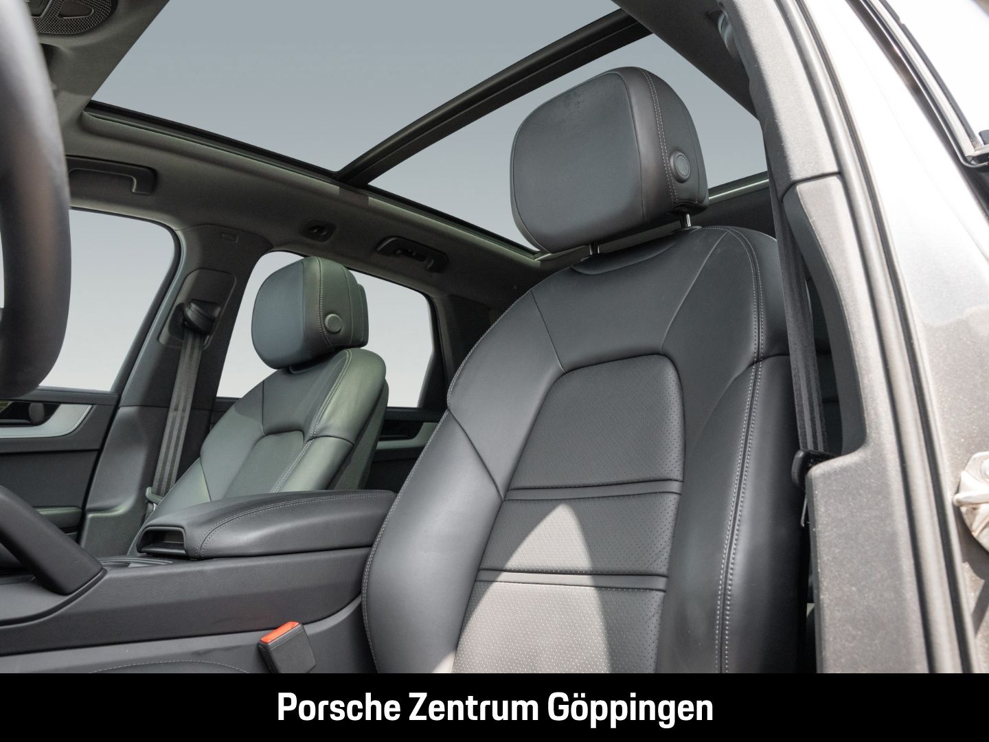 Porsche Cayenne E-Hybrid Sport-Chrono Panoramadach LED