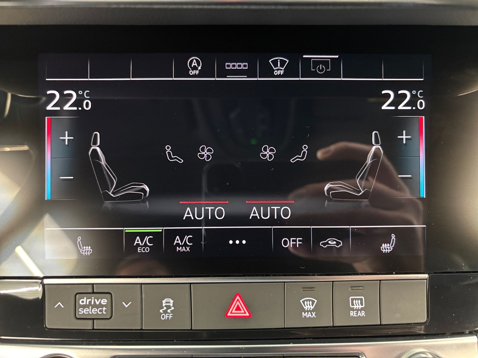 Audi A6 Avant 45 TFSI S line S tronic - Samsaru's Car Outlet
