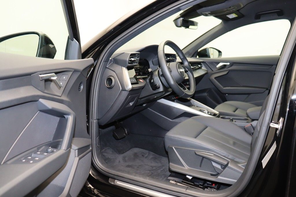 Audi A3 Sportback 35 TFSI . Virt.Cockpit LED Navi