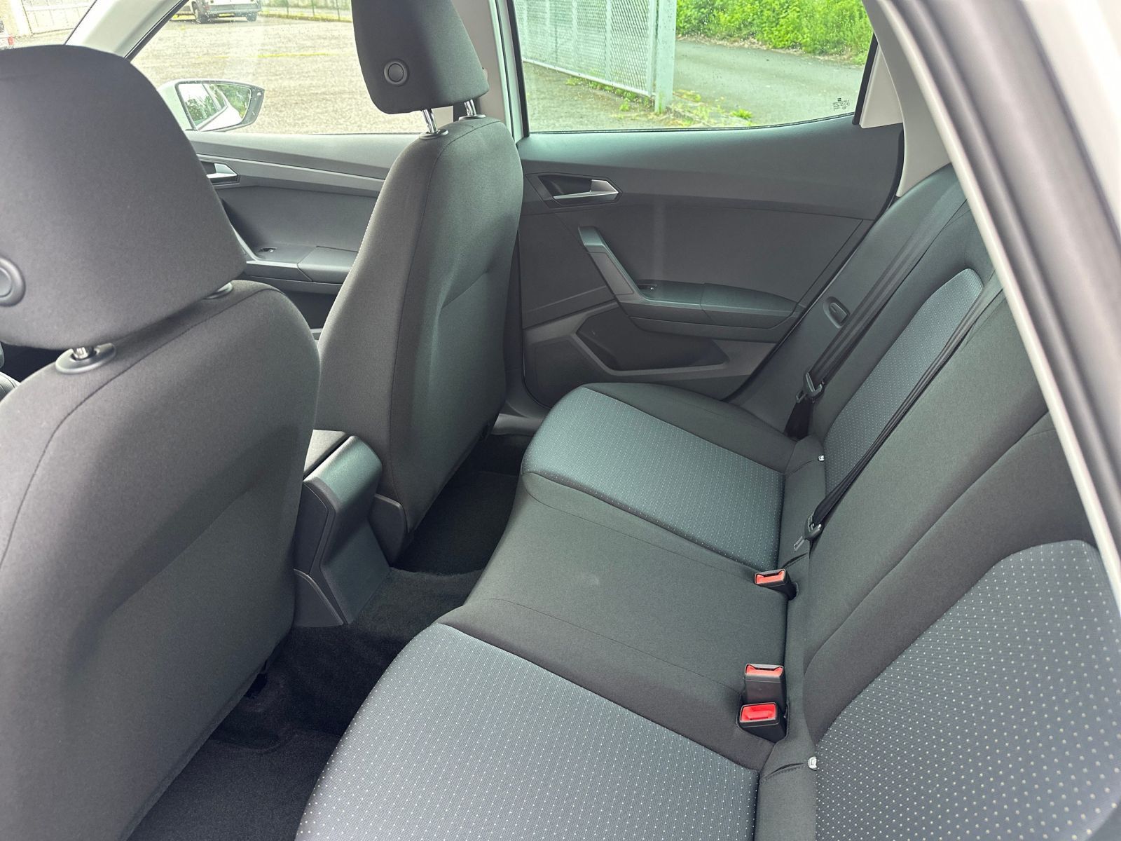 Seat Arona 1.0 TSI Style Edition DSG, AHK, RFK