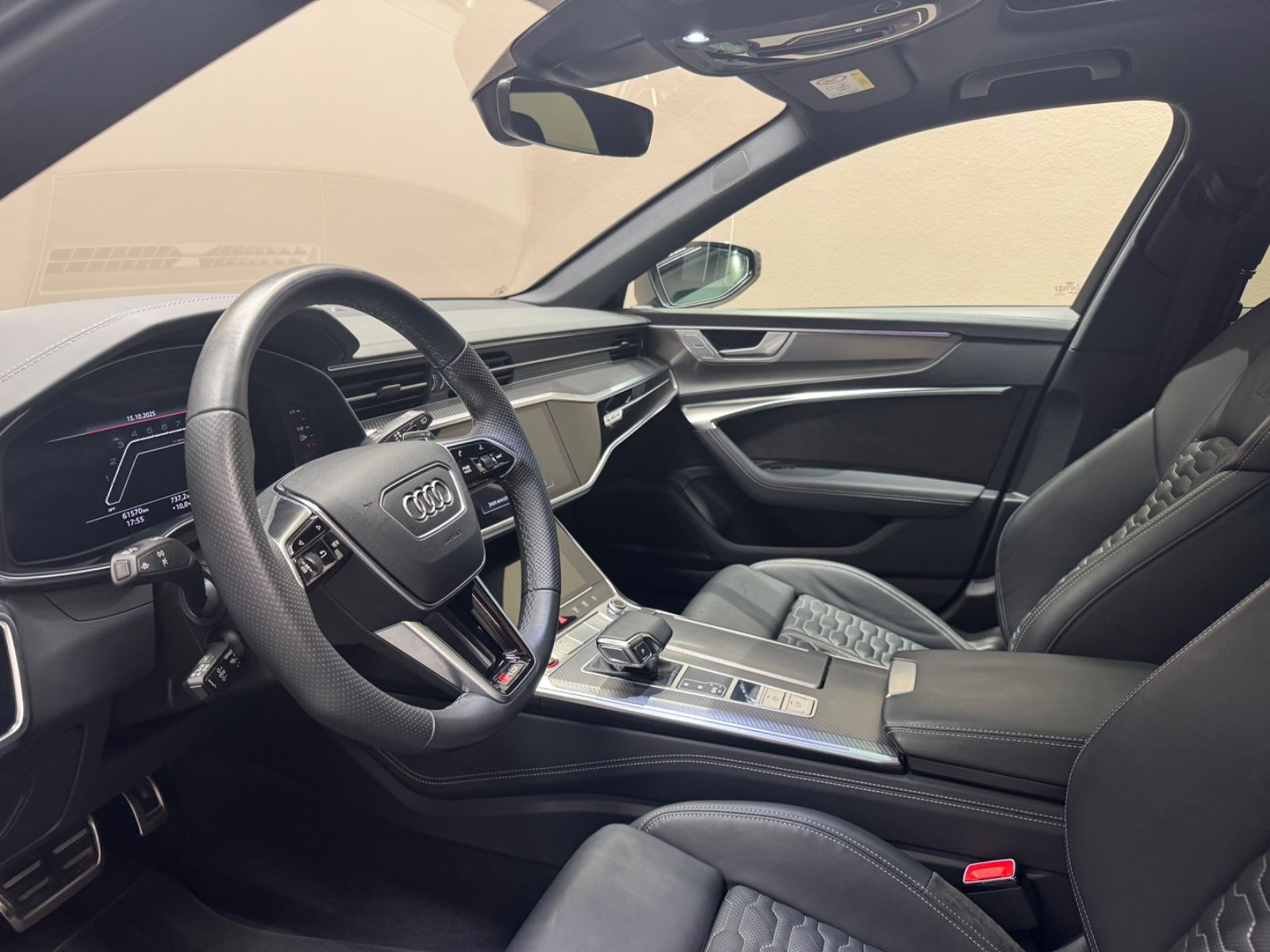 Audi RS6 Avant 4.0 TFSI q.*ABT*DYNAMIK*B&O*KERAMIK*