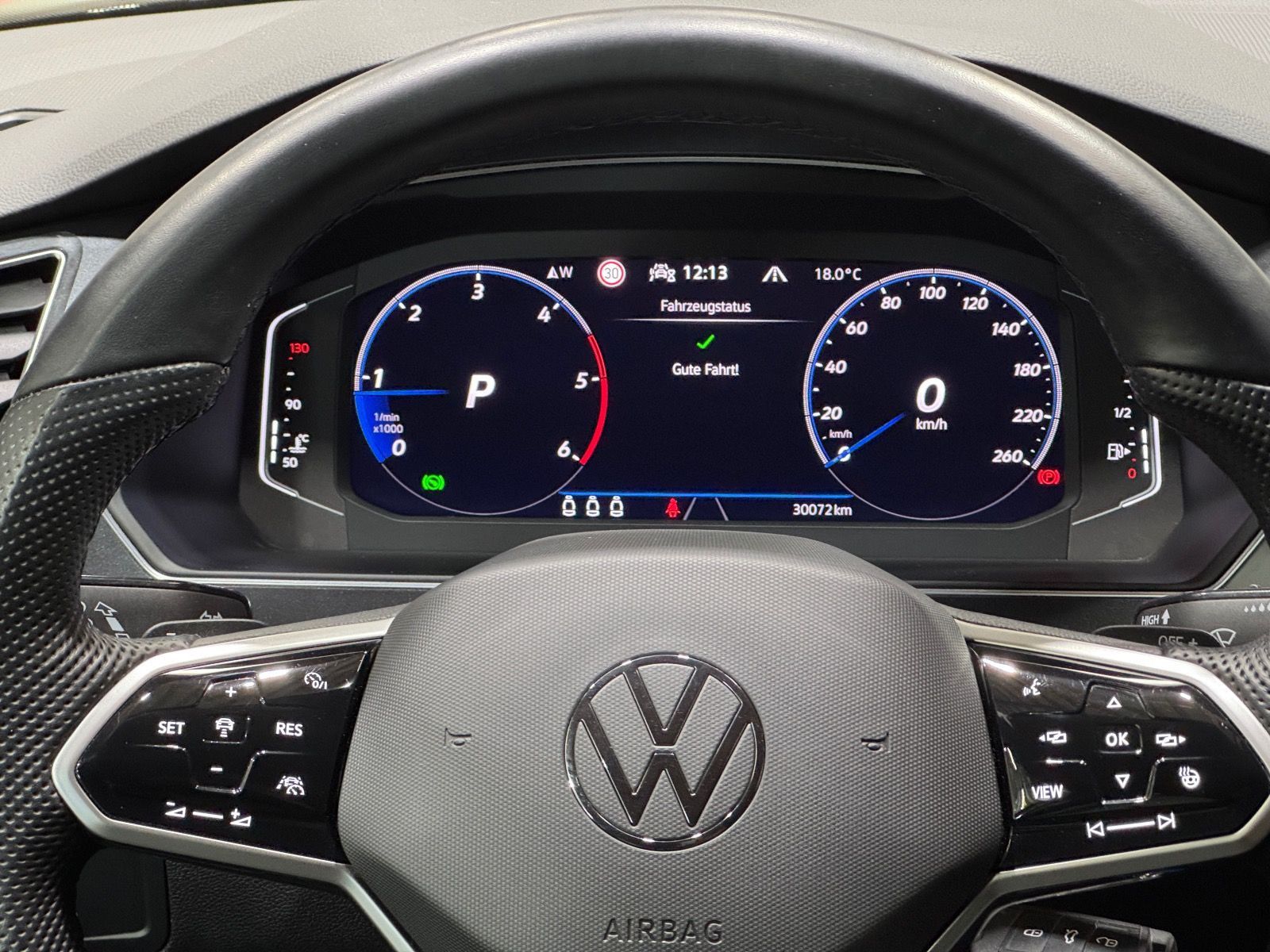 Volkswagen Tiguan R-Line 2.0 TDI DSG 4M - Samsaru's Car Outlet