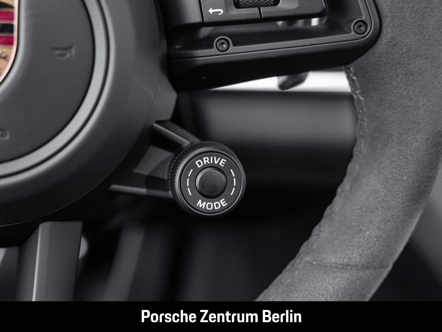 Porsche Panamera GTS BOSE Surround-View Panoramadach LED