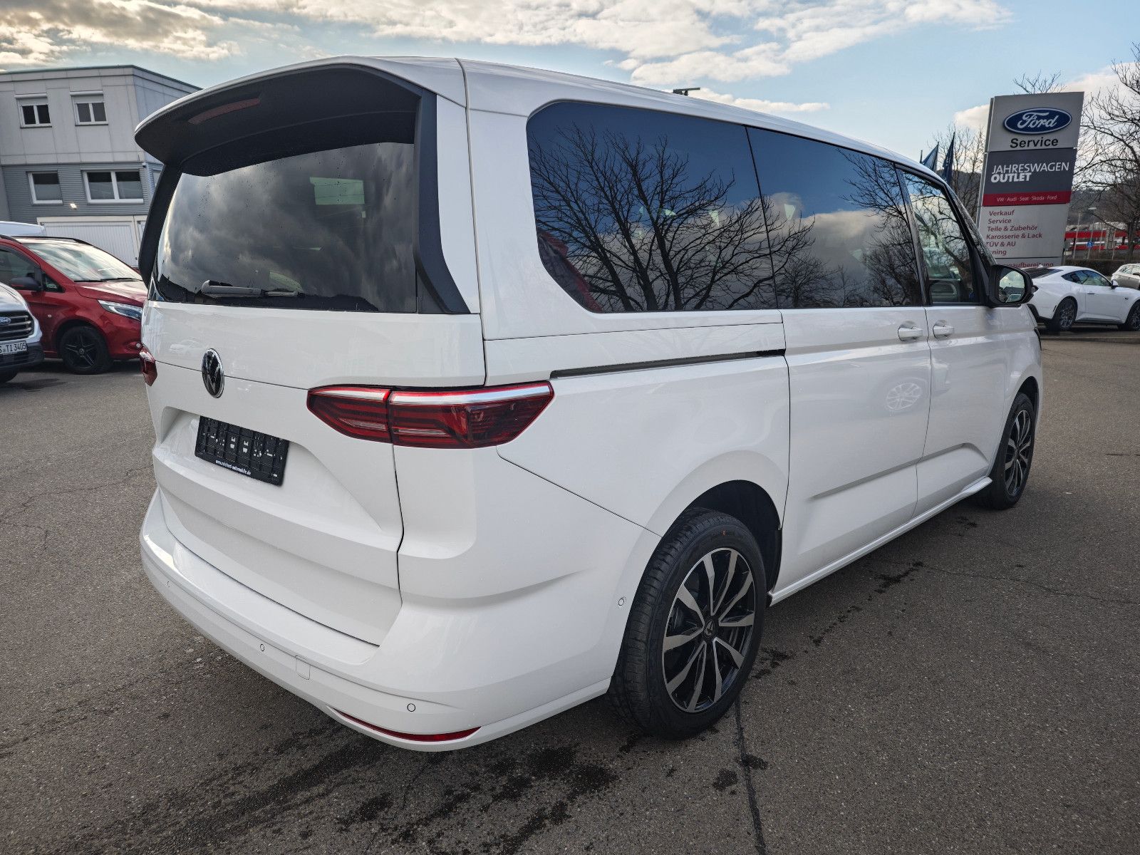 Volkswagen T7 - Samsaru's Car Outlet