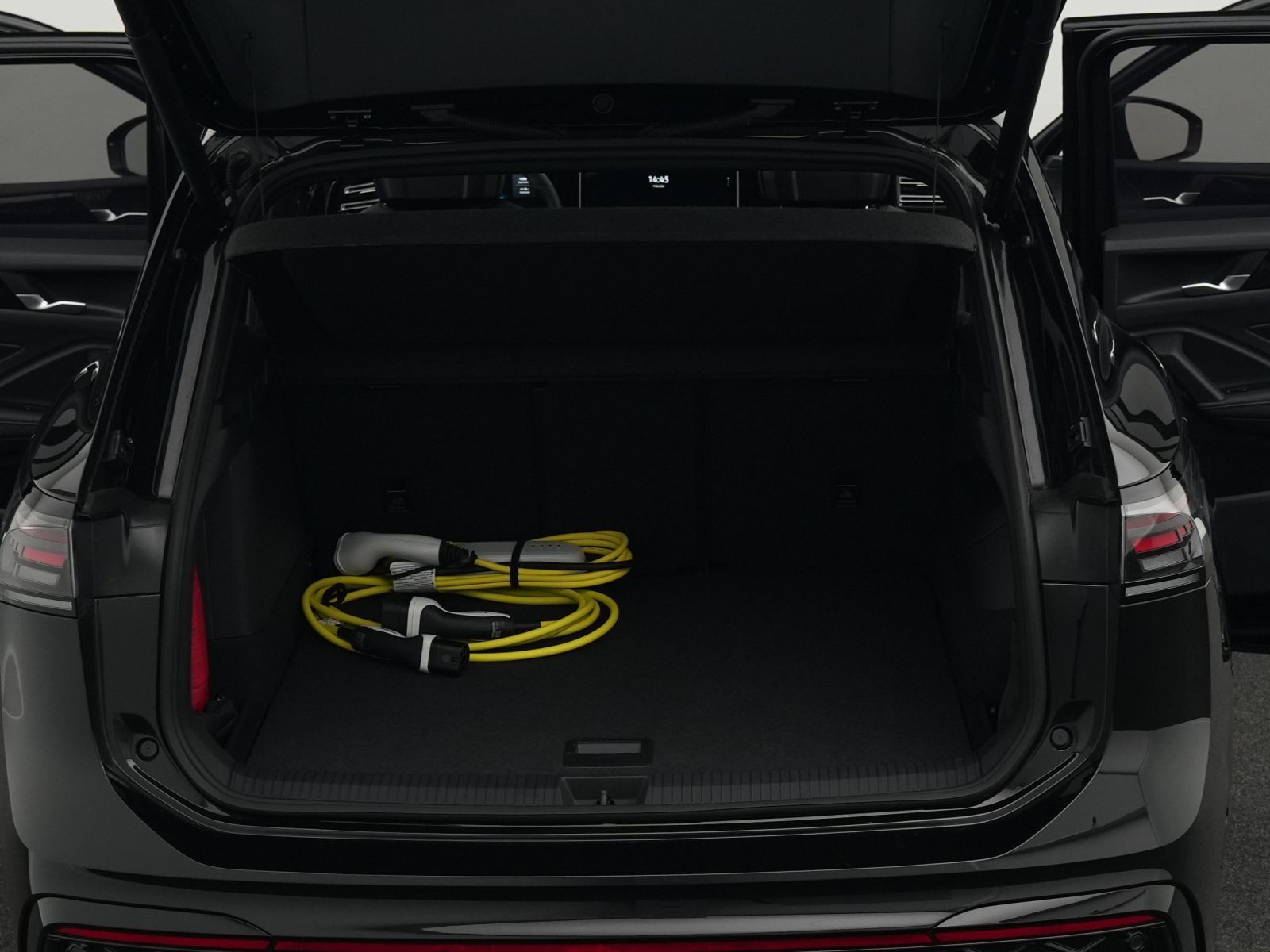 Volkswagen Tiguan R-Line 1.5TSI eHybrid IQ.LIGHT*HARMAN*20"