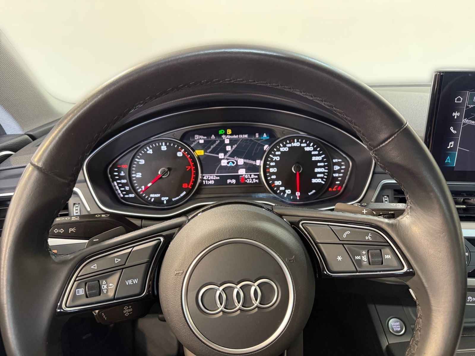 Audi A4 Avant 35 TFSI S TRONIC - Samsaru's Car Outlet