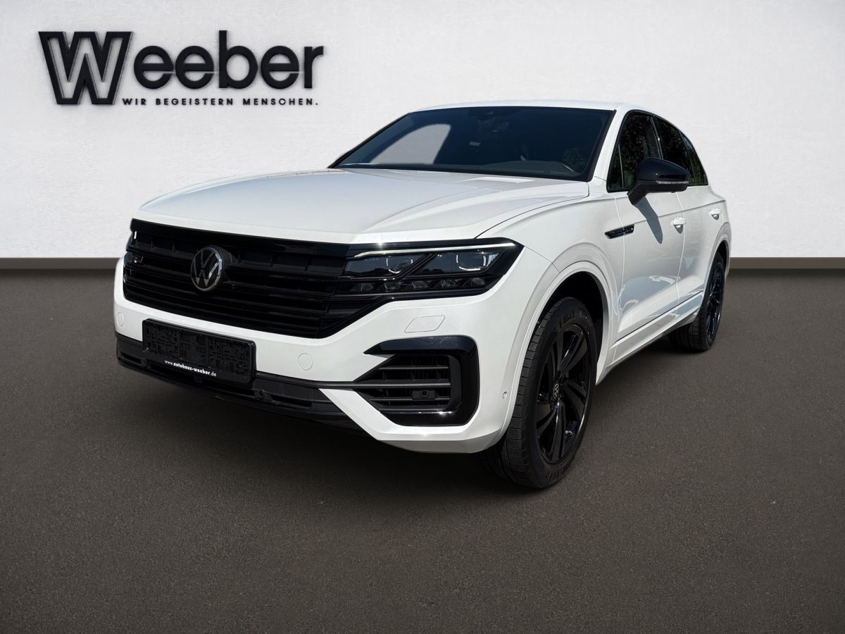 Volkswagen Touareg R-LINE Black Style - Samsaru's Car Outlet