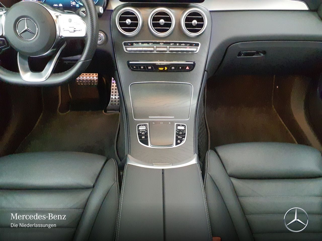 Mercedes-Benz GLC 300 e 4M AMG - Samsaru's Car Outlet