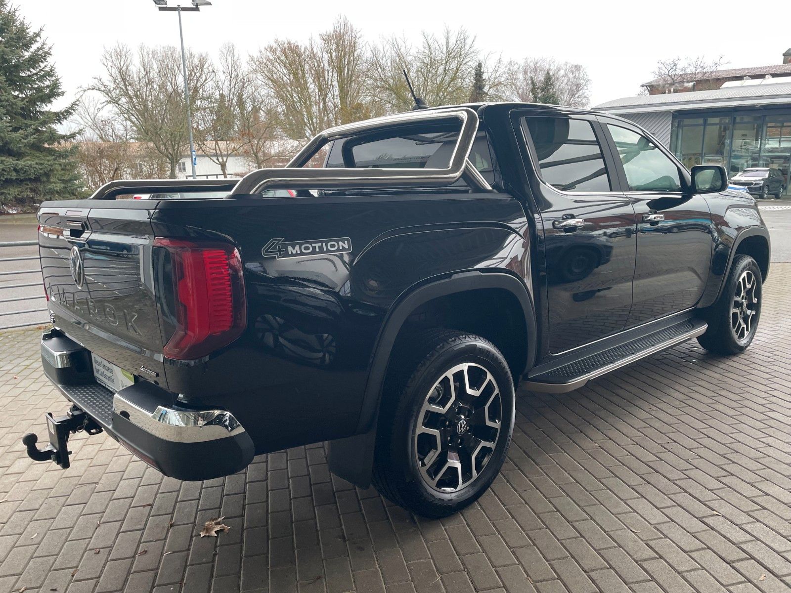 Volkswagen Amarok 3.0 V6 TDI Style 4MOTION - Samsaru's Car Outlet