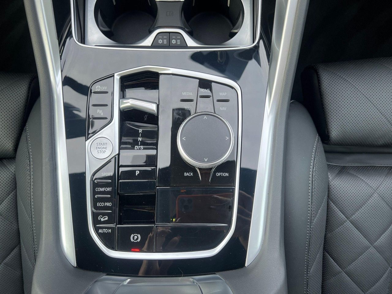 BMW X6 xD40i M-Sport 759,-/Anz AHK HK SHz DAPro PANO